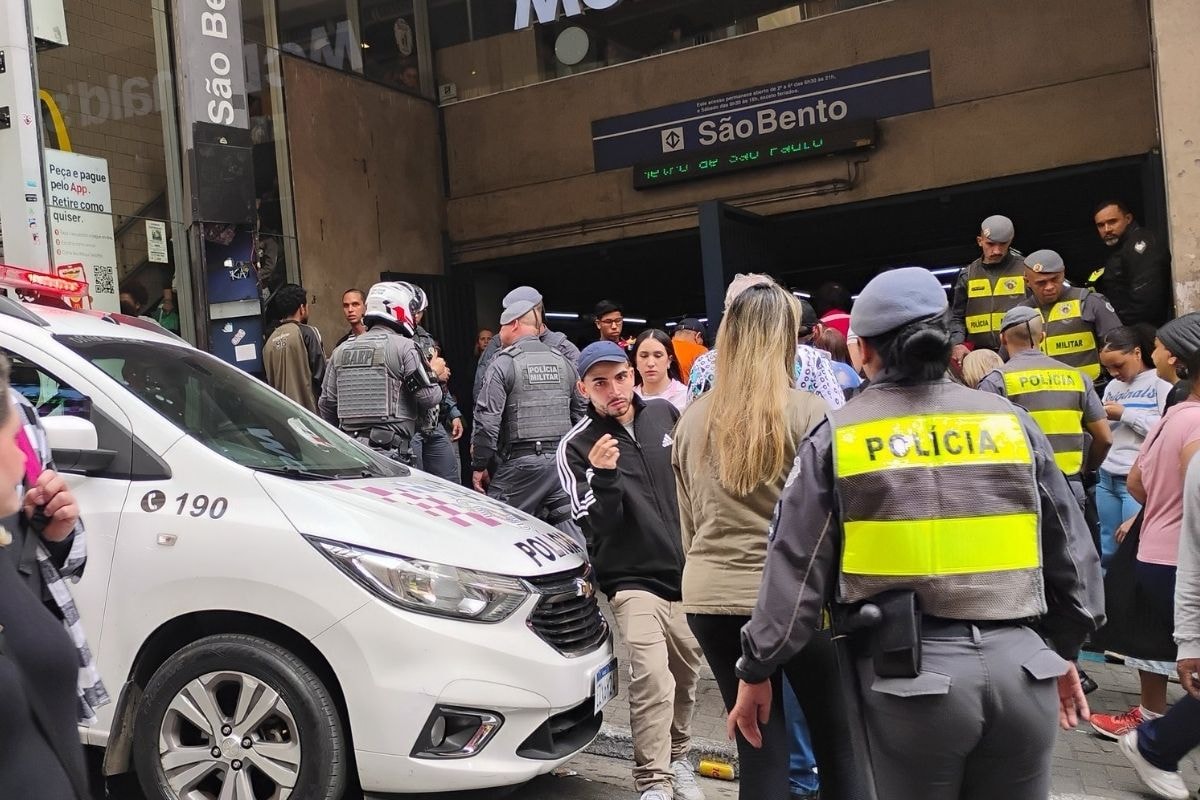 Tiros em estação: policial que reagiu a roubo portava computador novo