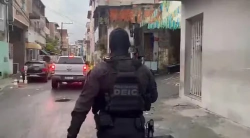 Operação contra facção resulta em 17 prisões na BA, SP e RJ