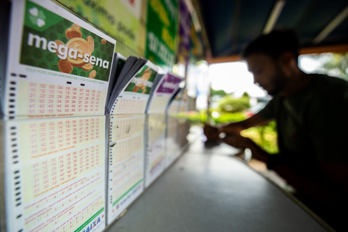 Confira os números da Mega-Sena 3009 sorteados neste sábado (16/5)
