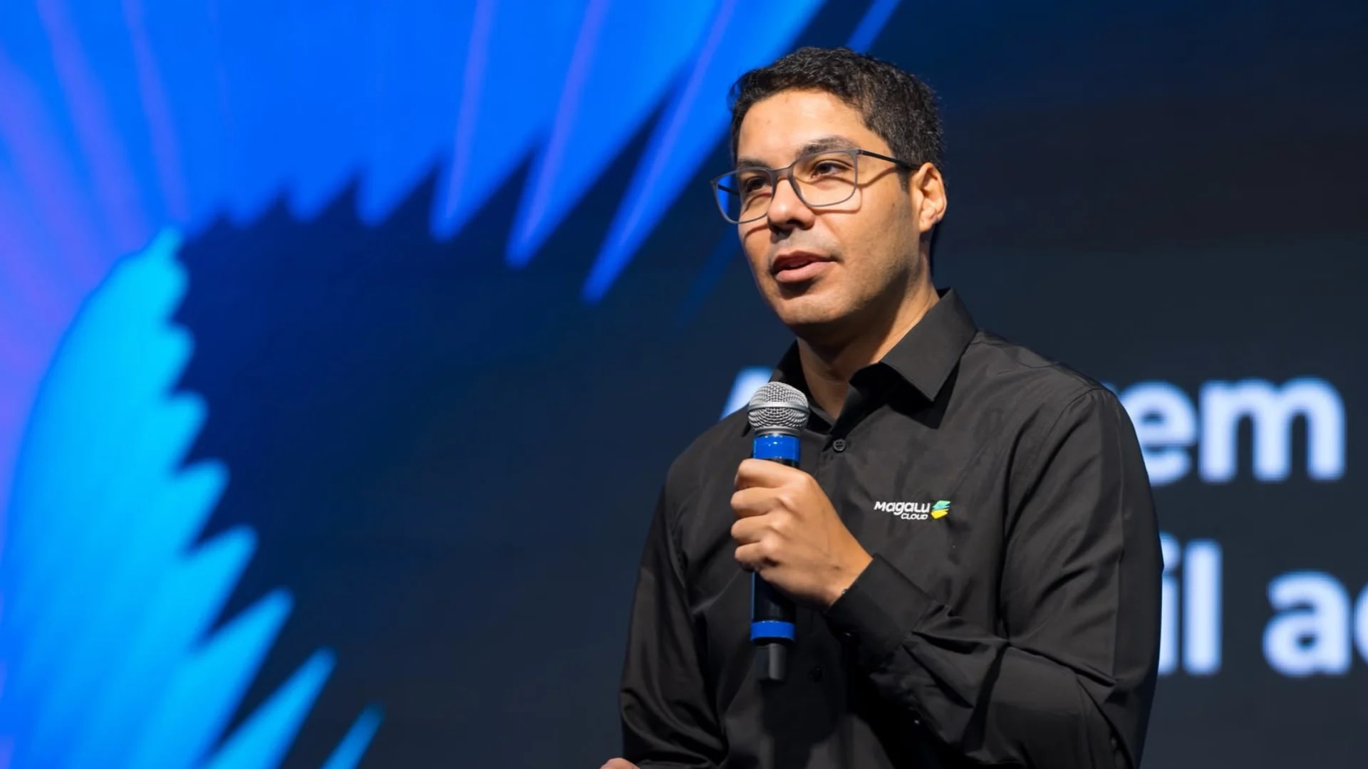 Magalu Cloud anuncia IA mais barata e parceria com Alibaba Cloud