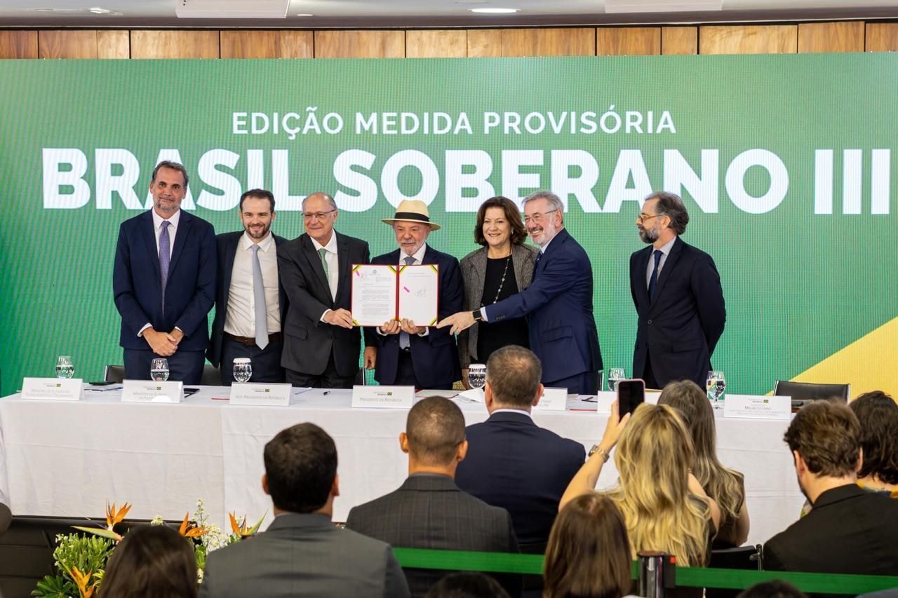 Análise: Prioridade do governo é reduzir danos do tarifaço