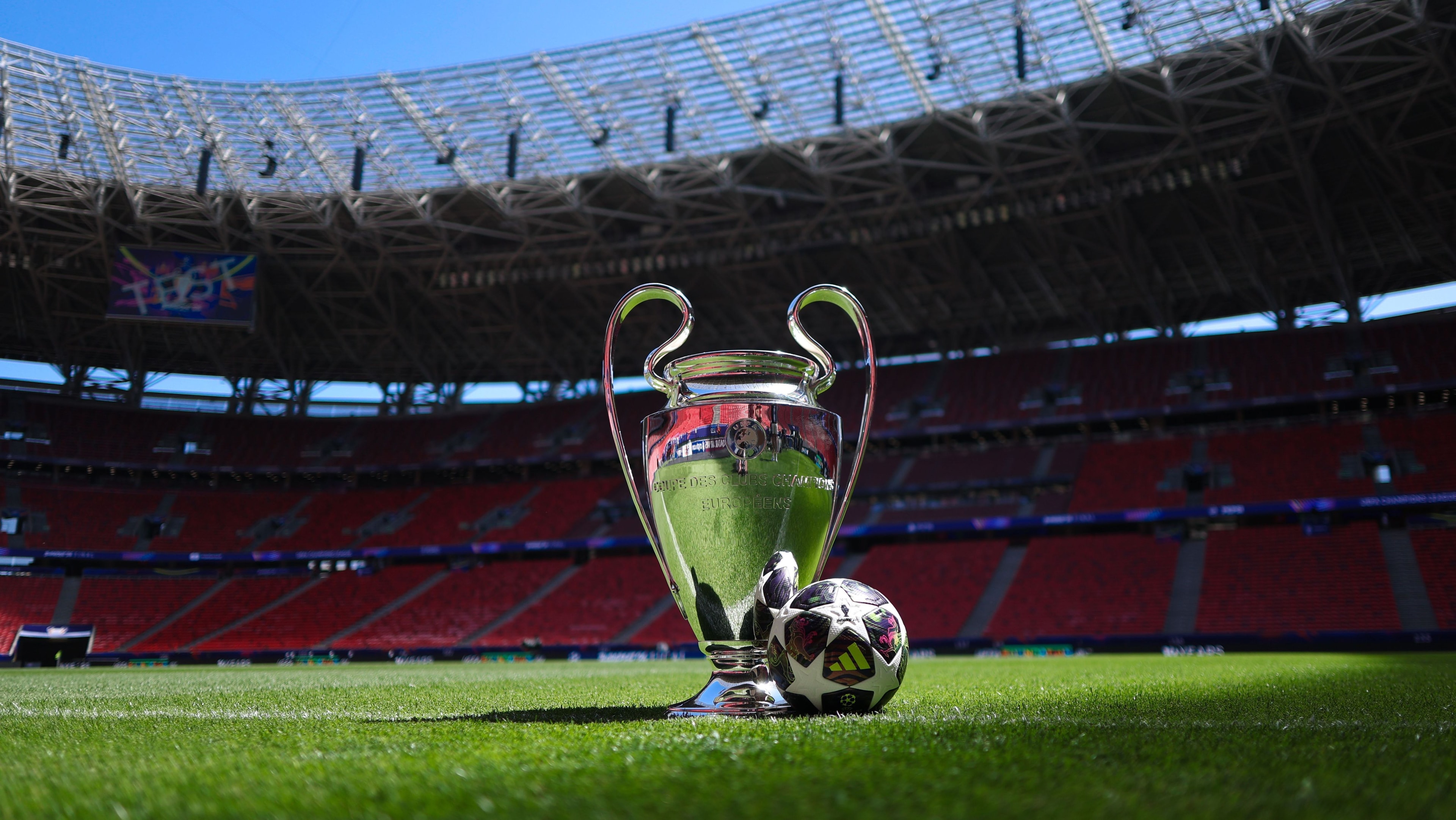 Jornais da Europa repercutem título do PSG e tristeza do Arsenal