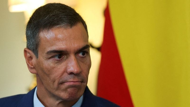 Socialistas lideram pesquisa na Espanha antes de eleições antecipadas