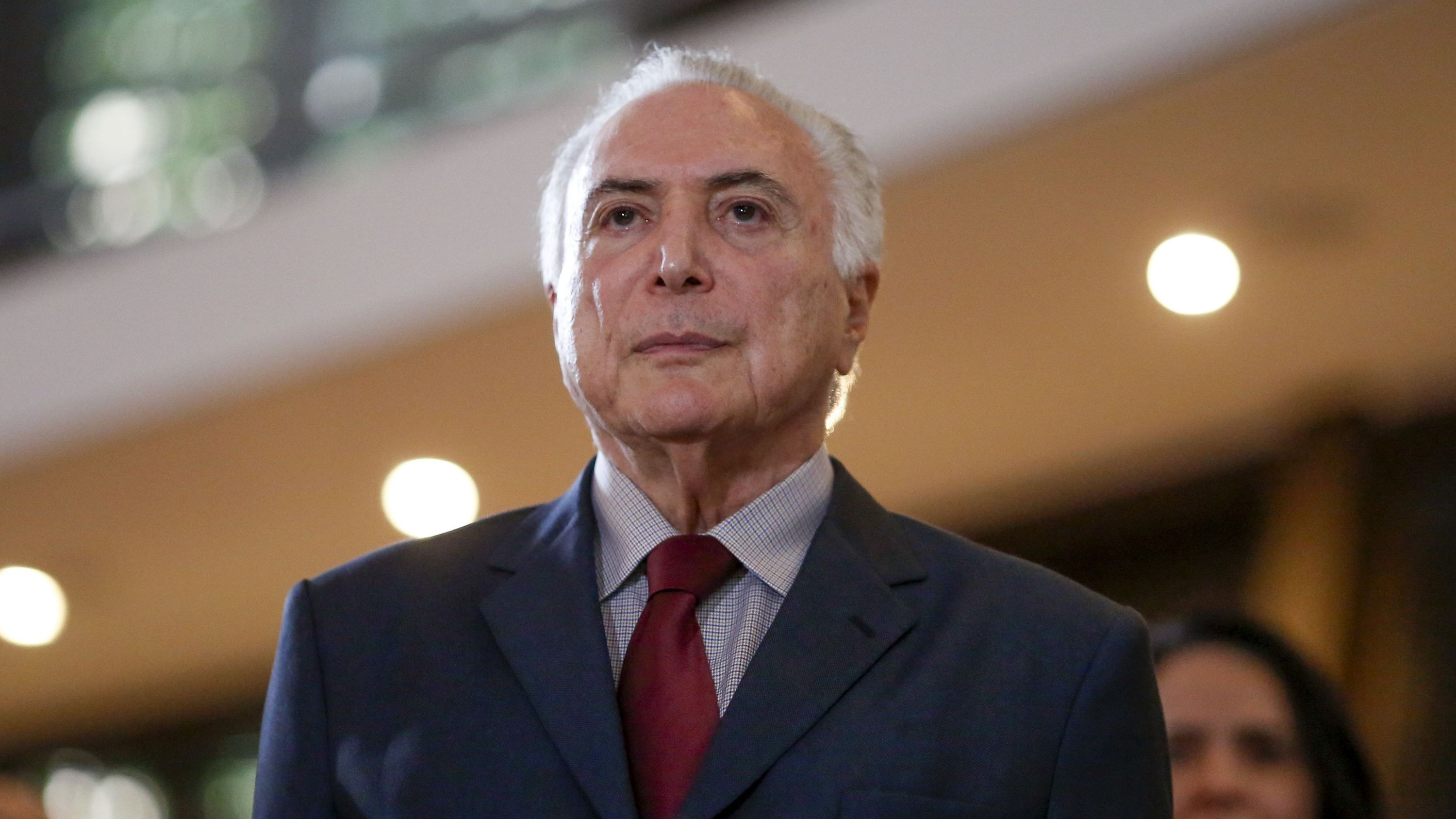 STF deveria atuar como tribunal de recursos, diz advogado sobre Moraes