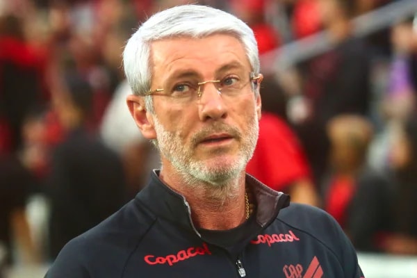 Brasileirão: apenas sete times não tiveram mudança de técnico em 2026