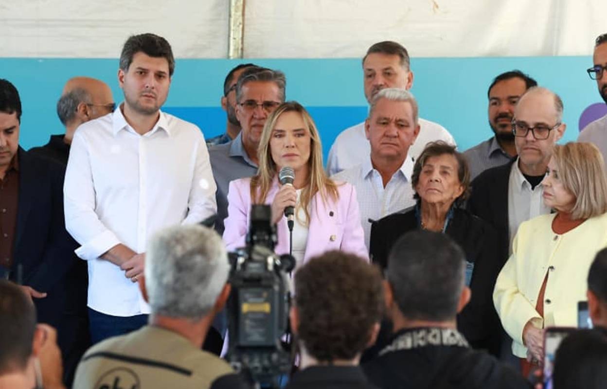 Celina diz que Michelle fez desabafo ao falar de Flávio e que "momento vai passar"