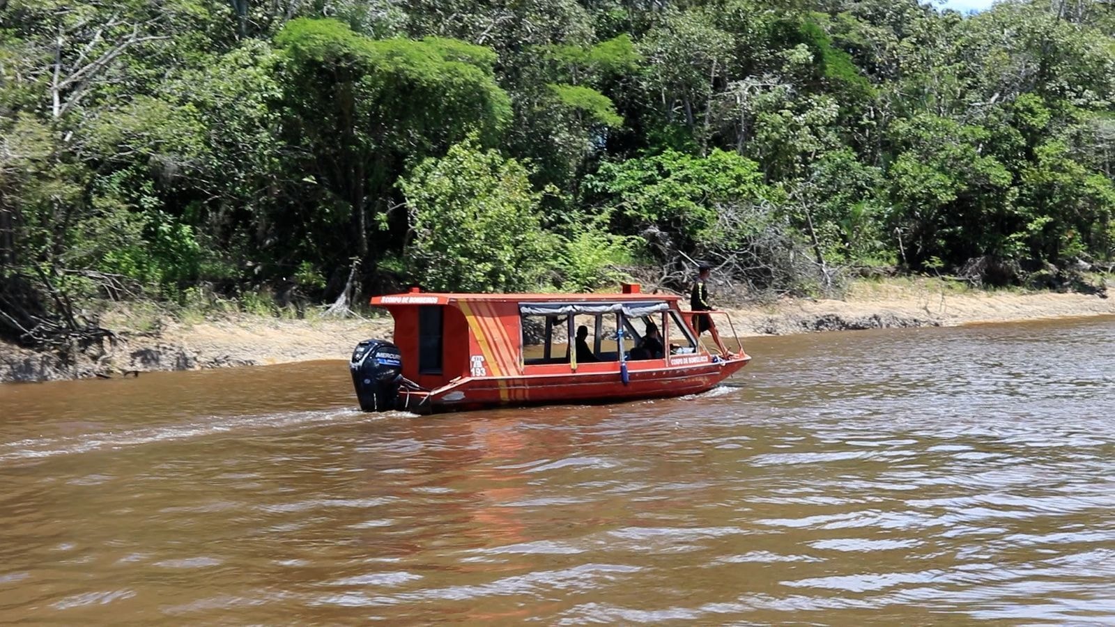 Indígenas morrem em naufrágio no Rio Xingu; adolescente está desaparecido