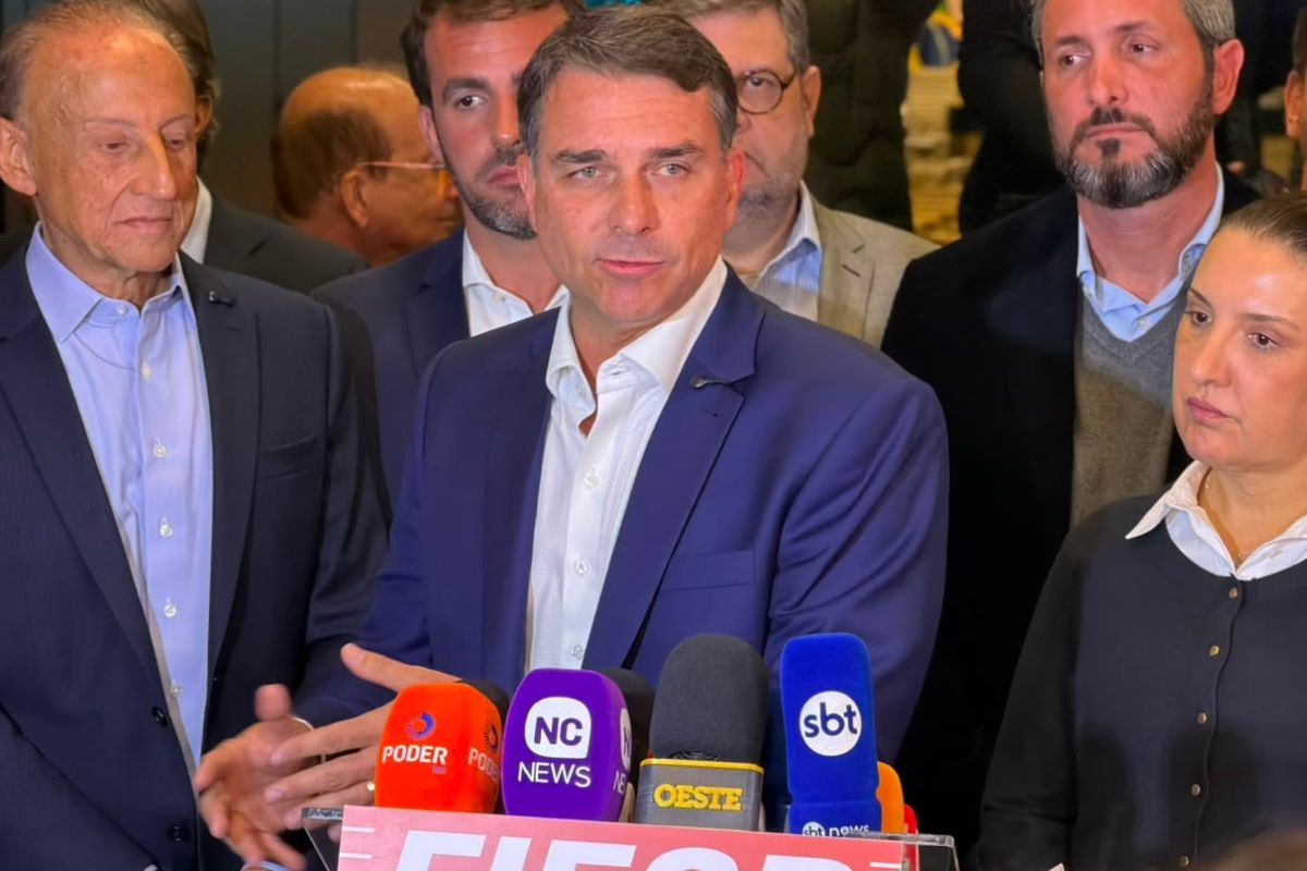 TSE: divergência em filiação não barrava registro de Flávio Bolsonaro