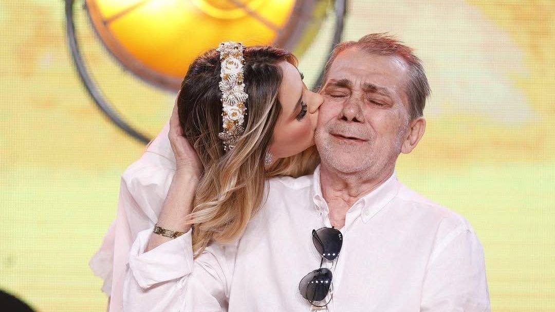 Mãe de Virginia lembra pai da influencer após 5 anos de morte: “Saudades”