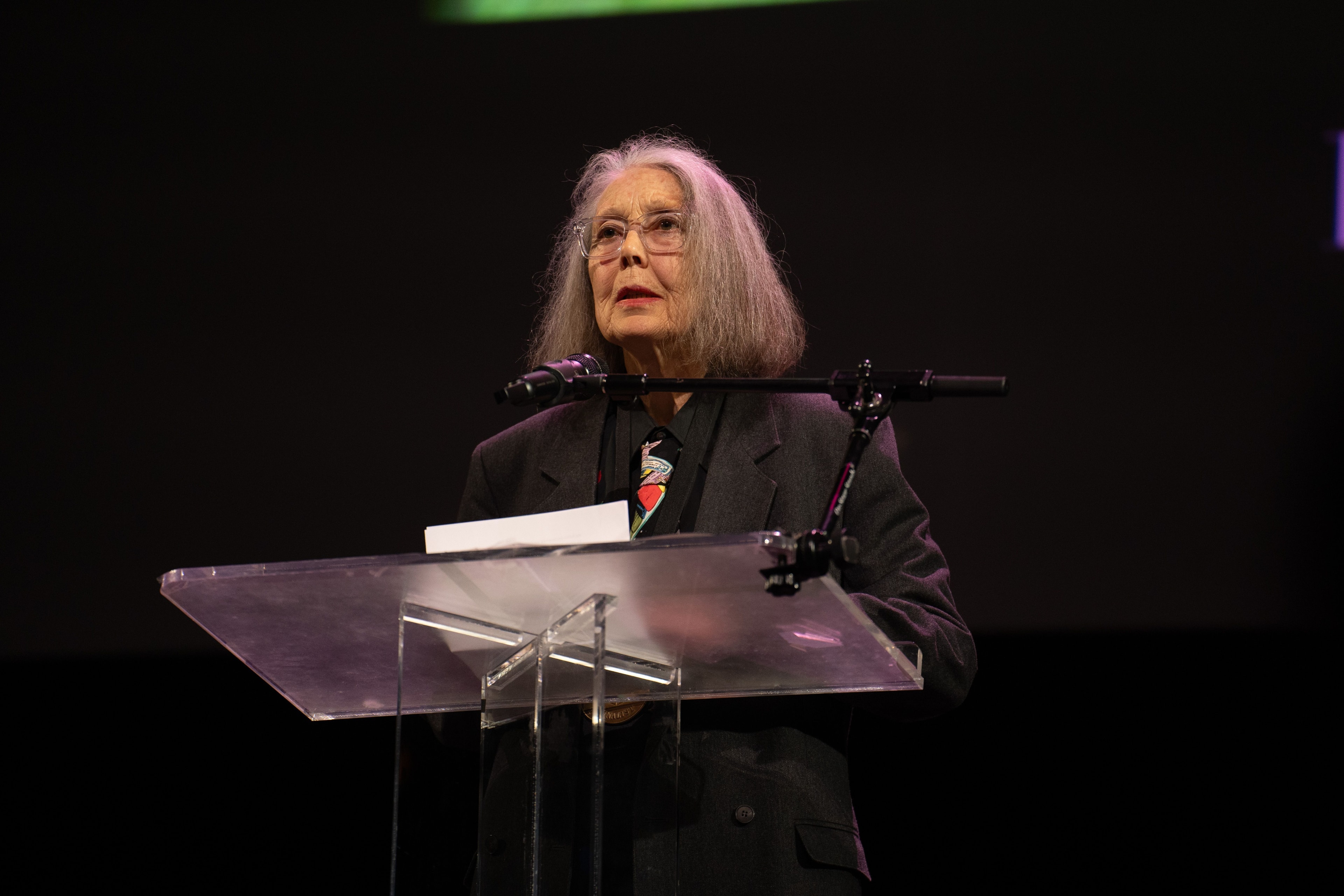 Conheça Anne Carson, vencedora do Prêmio Nobel de Literatura 2026