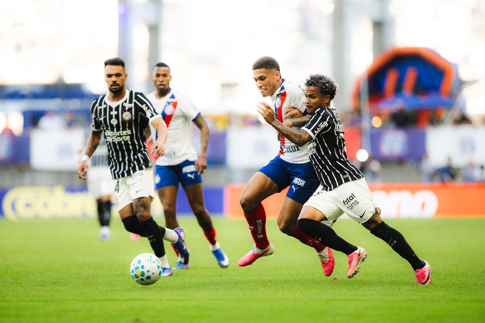 Grêmio reage no fim e empata com o Fluminense no Brasileirão