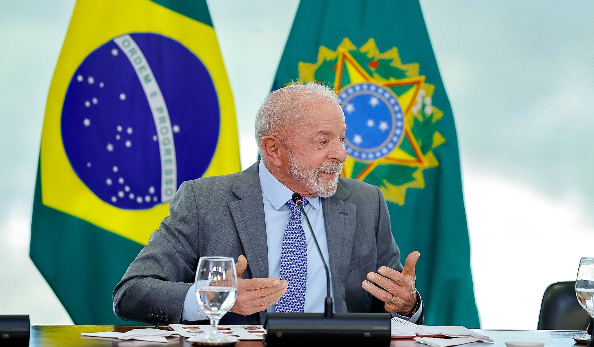 "Ganhar de meio a zero já está bom", diz Lula sobre estreia na Copa