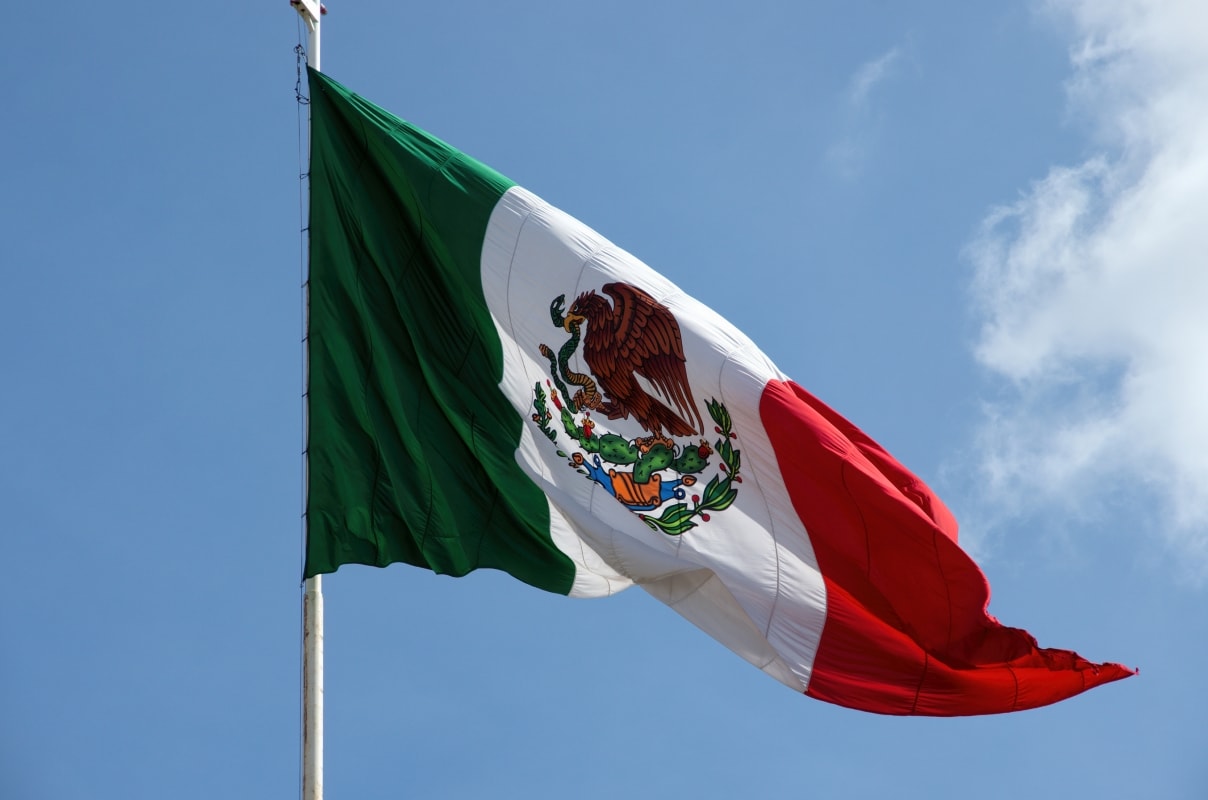 "O México não existia até a Espanha chegar", diz governadora de Madri