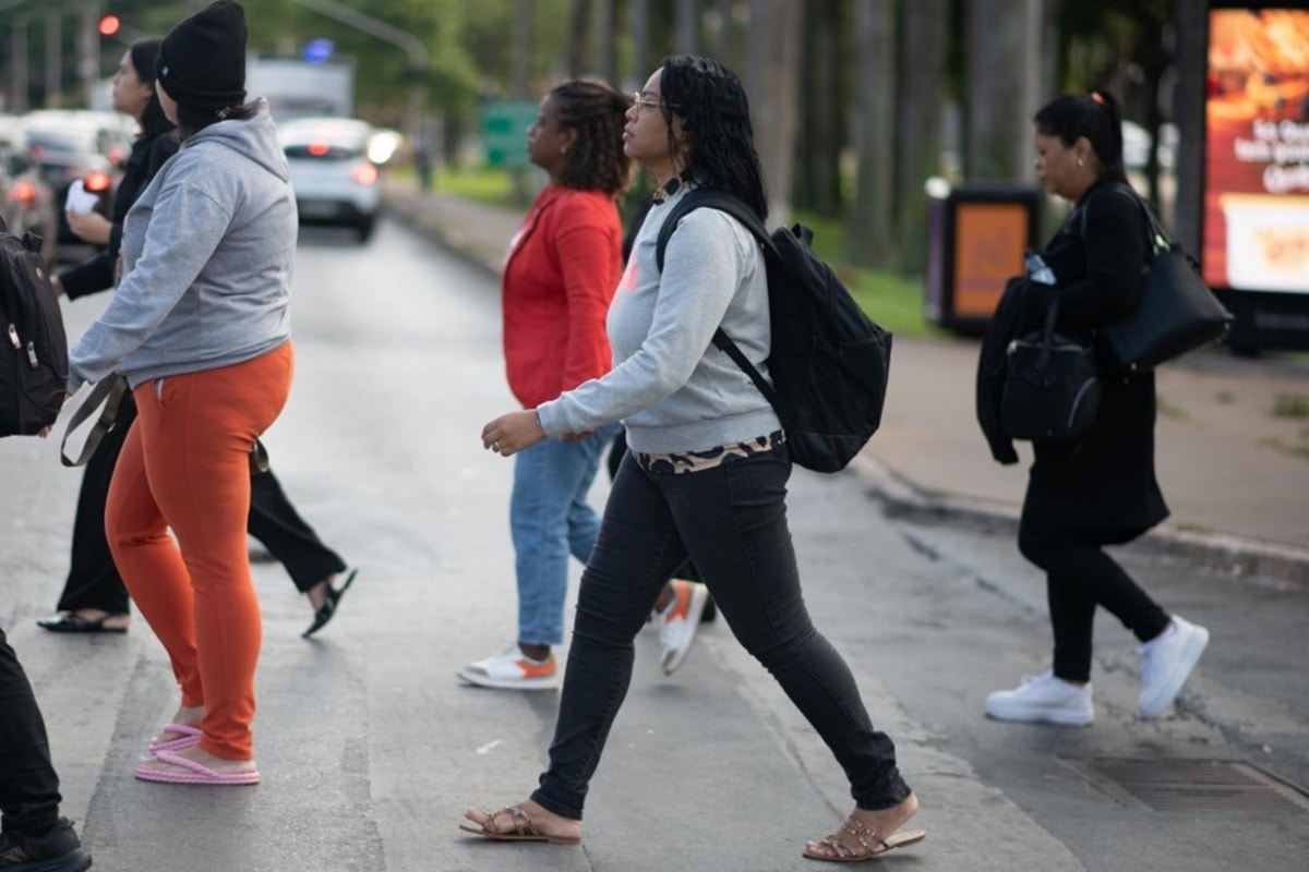 Sensação de frio marca manhã no DF e sinaliza início da estiagem