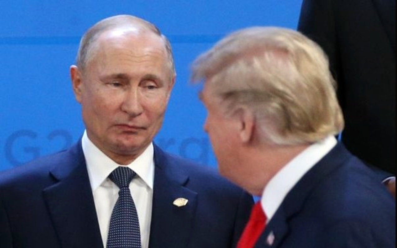 Putin e Trump se falam por telefone e tratam de guerra na Ucrânia