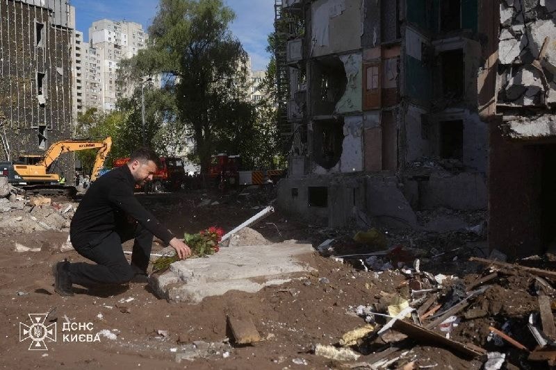Cinco italianos morrem em acidente de mergulho em cavernas das Maldivas