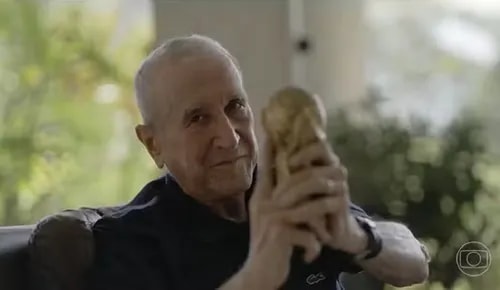 Parreira tem piora na saúde e respira por aparelhos; veja boletim