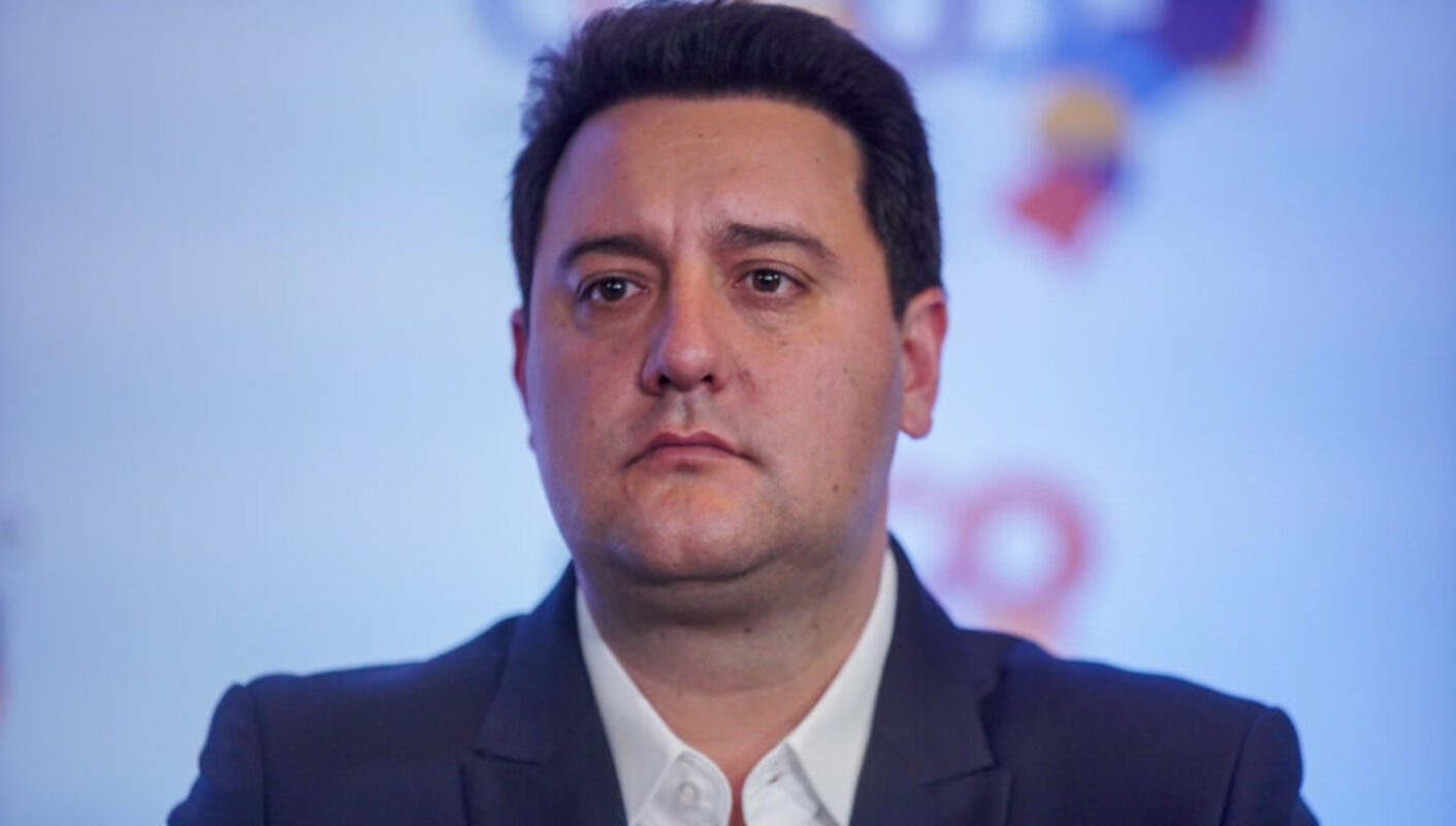 Ratinho Jr. chama Moro de "bijuteria" e acusa senador de enganar eleitor