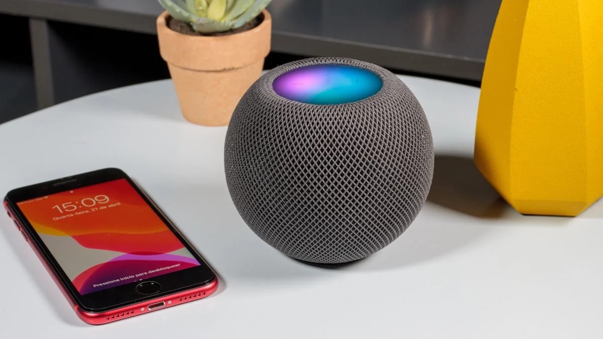 Apple pode lançar novo HomePod mini com Siri de IA em breve, aponta rumor