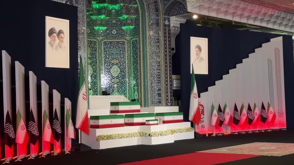 Análise: Funeral de Ali Khamenei mostrará quem comanda o Irã