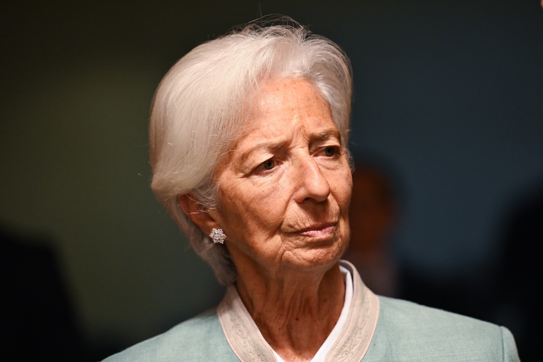 Livro e futuro no Fórum Econômico Mundial colocam Lagarde sob pressão no BCE