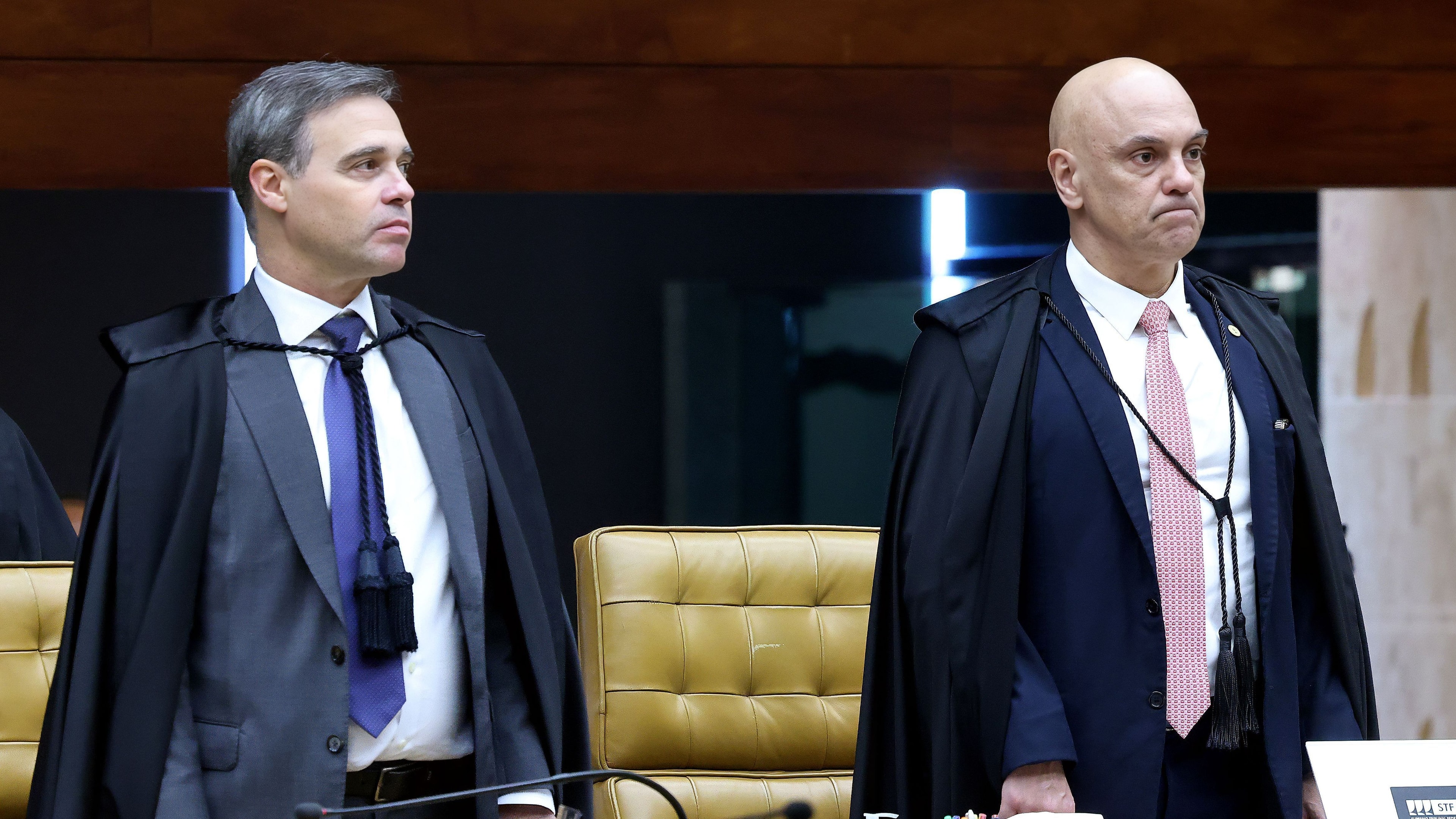 Flávio cobra voto de Cármen Lúcia a favor de investigação contra Moraes