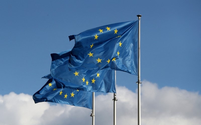 UE está em tendência estagflacionária e não deve arriscar uma crise fiscal