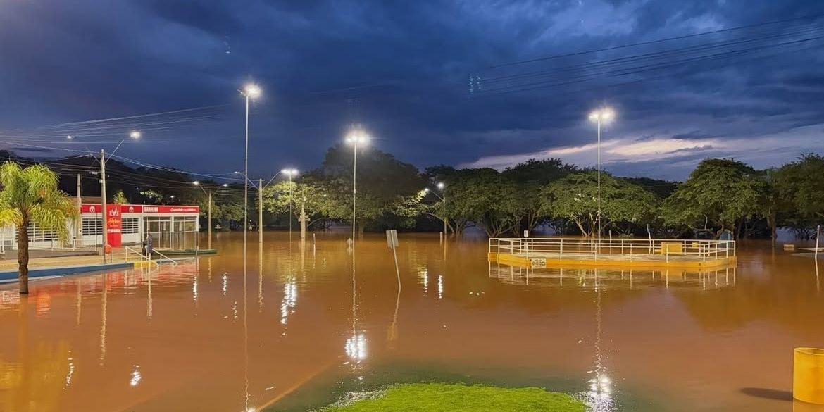 RS entra em alerta para colapso de barragem e inundação de rios