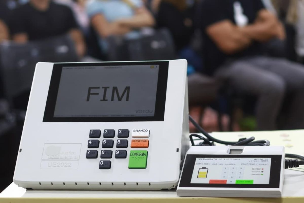 Título de eleitor: veja serviços disponíveis a dois meses das eleições
