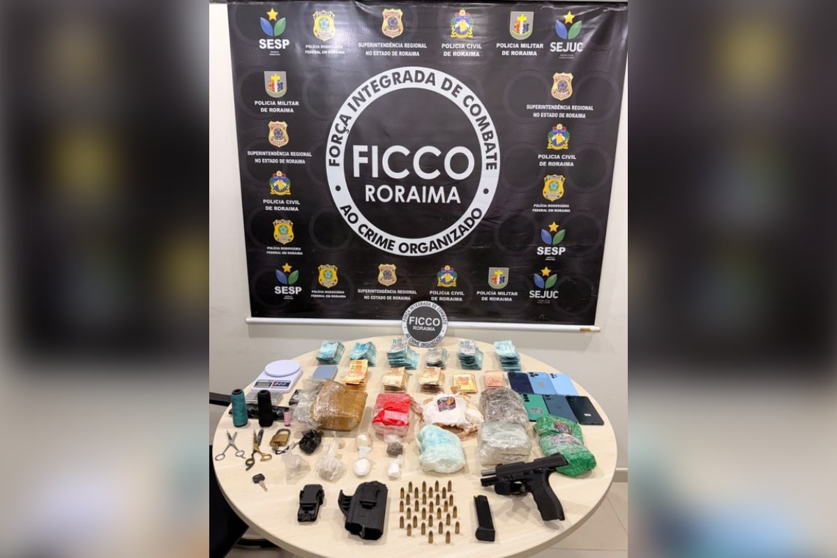 Venezuelanos são presos em RR com drogas, pistola e R$ 35 mil escondidos