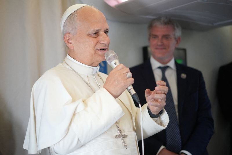 Peru se prepara para receber o Papa Leão XIV com estátua gigante