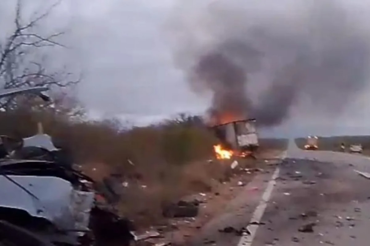 Colisão entre caminhão e van de pacientes deixa 7 mortos em Pernambuco