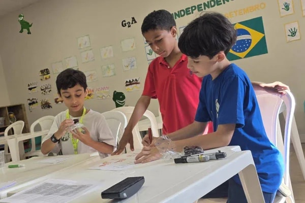 Sete jovens cientistas do DF são nomeados embaixadores mirins do MCTI