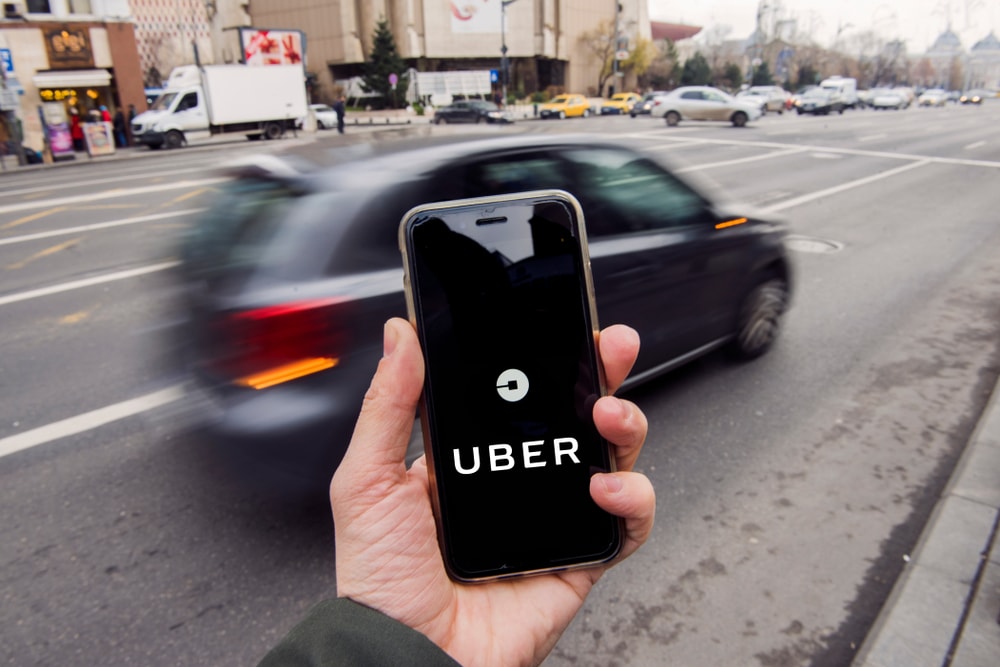 Crédito para Uber, 99 e táxis: como solicitar o financiamento?