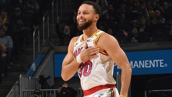 NBA multa astro do Boston Celtics por críticas à arbitragem após eliminação