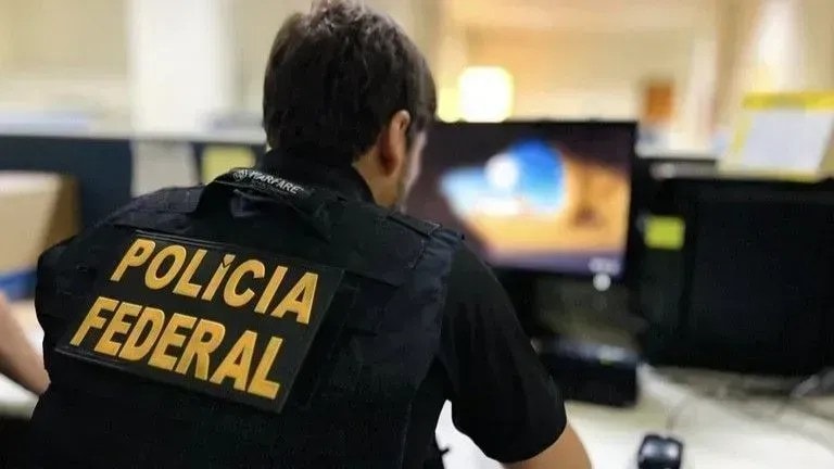 Vice do PT diz que Lulinha vive em “condições precárias” na Espanha