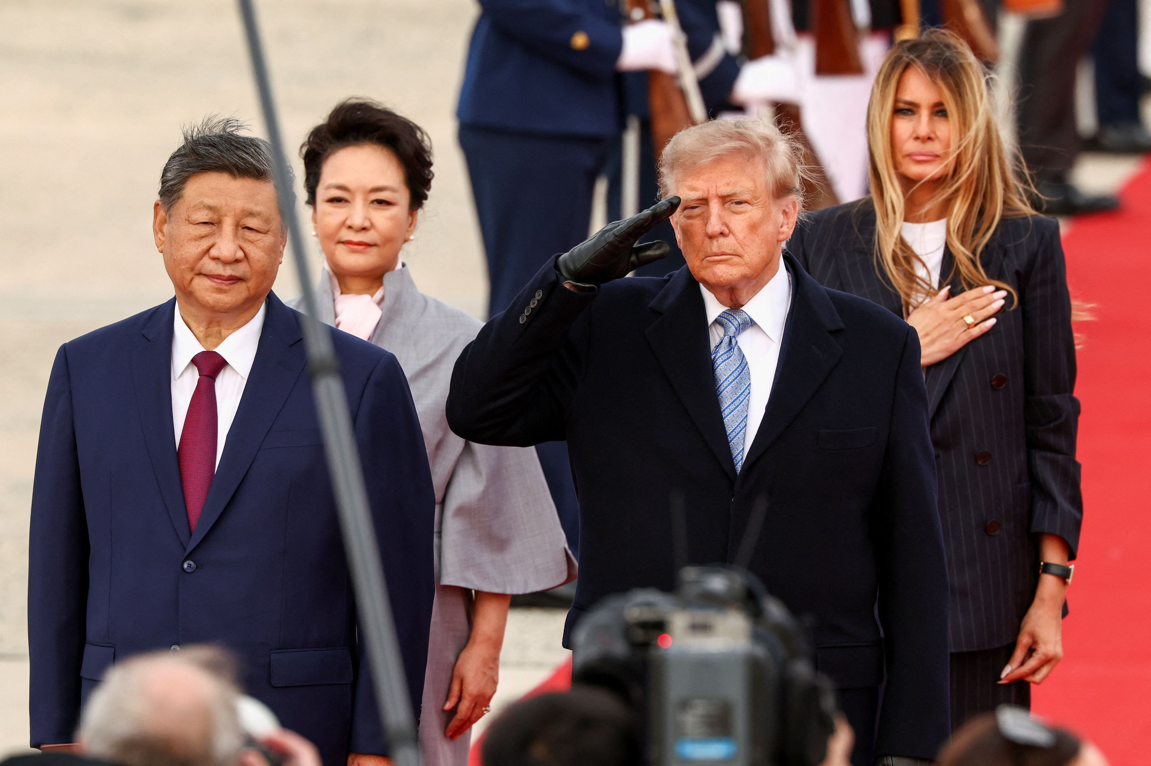 Xi Jinping deixa os EUA após visita de Estado e convida Trump para a China