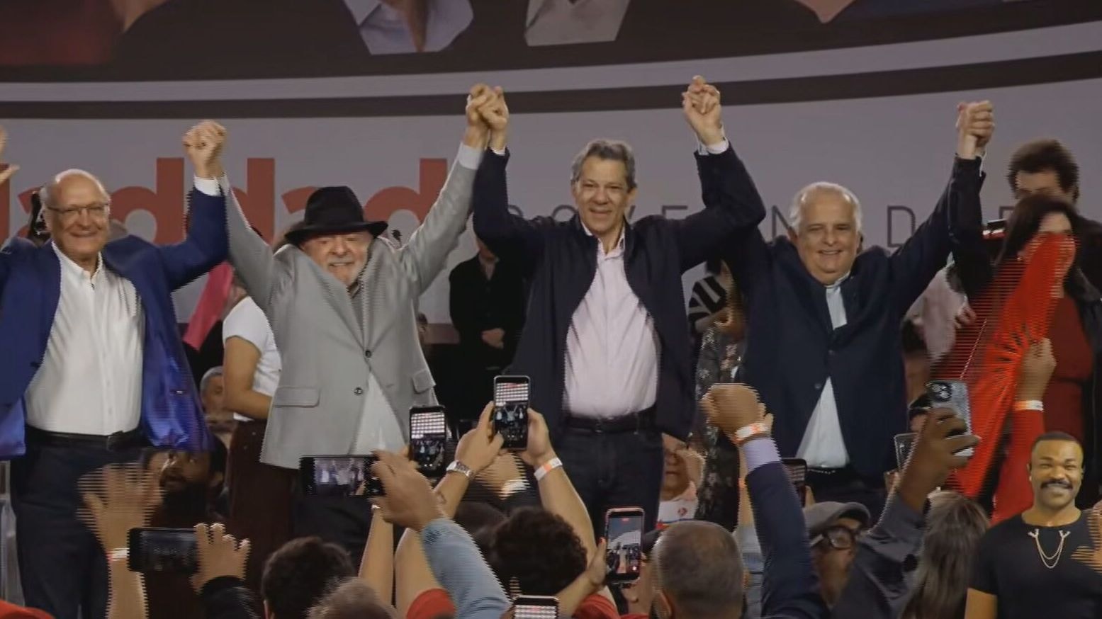 “Enquanto Tarcísio decora números, Haddad fala de gente”, defende Tebet