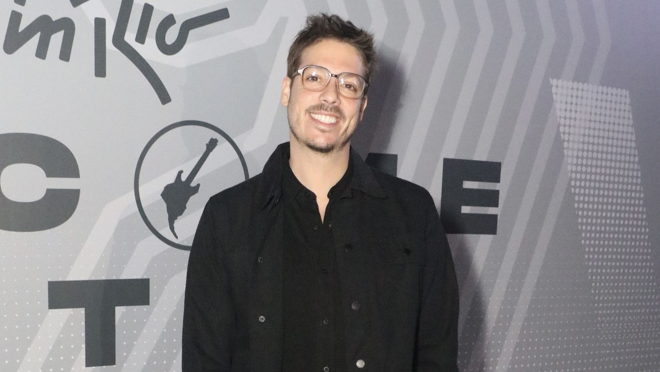 Porchat ironiza título de “persona non grata”: “Me enche de orgulho”