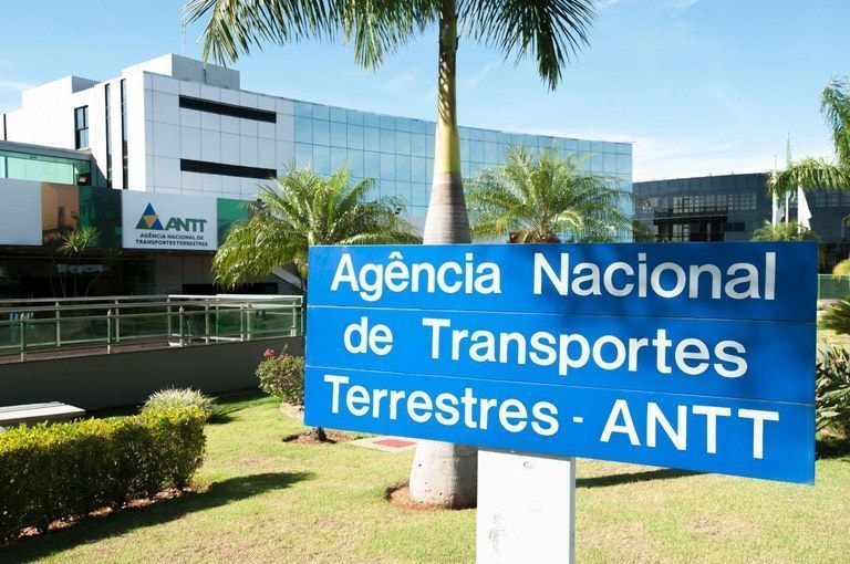 Viagens interestaduais devem aumentar quase 15% em junho, projeta Abrati