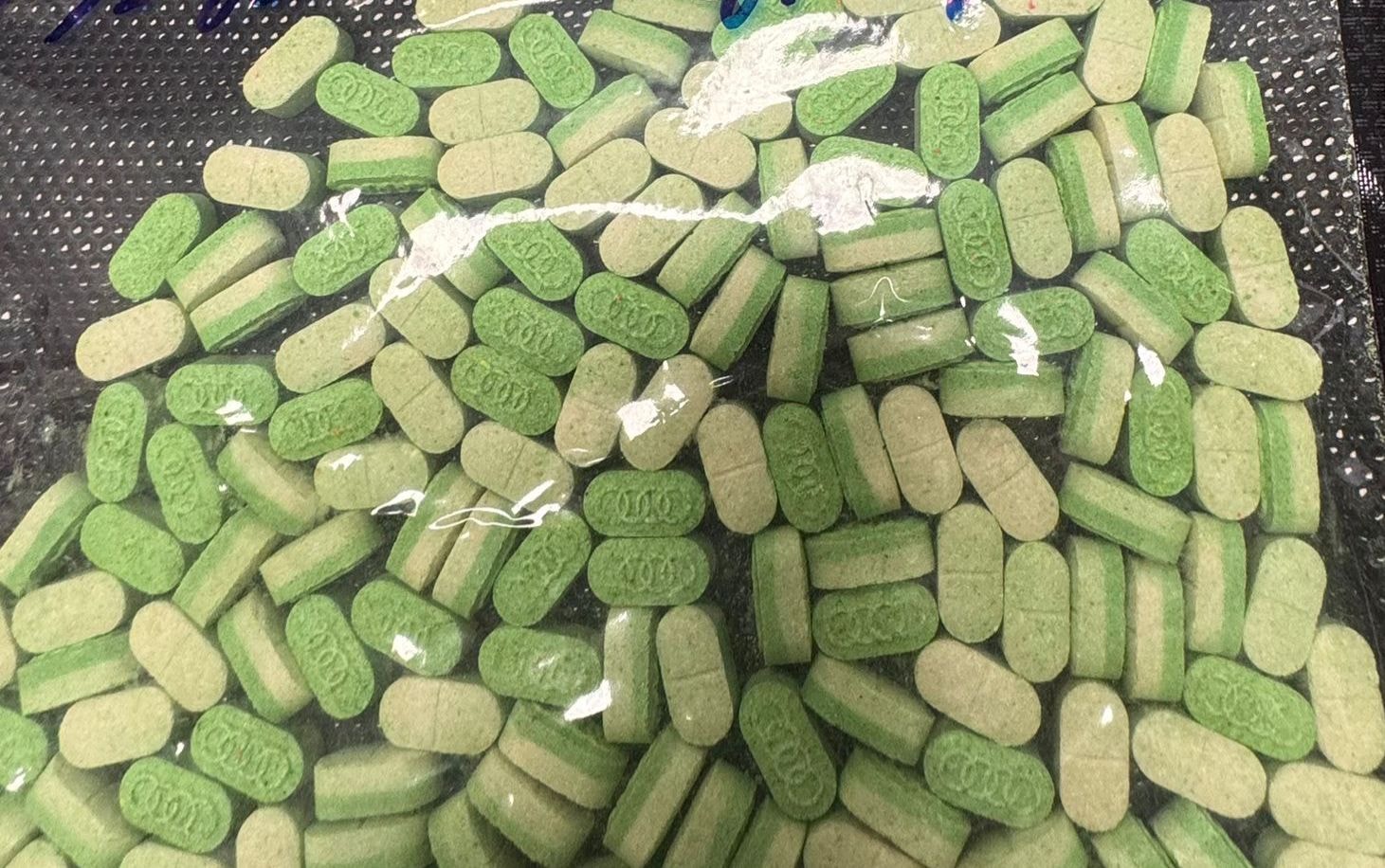 Piloto da Malaysia Airlines é flagrado com 70 mil pílulas de ecstasy