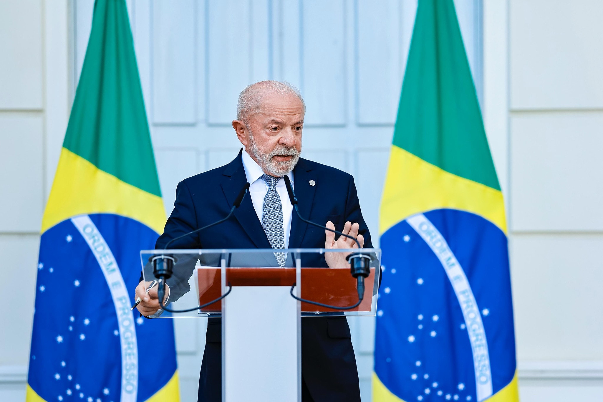 ‘Nunca tive problema com as Forças Armadas’, diz Lula no batismo da Fragata em Itajaí