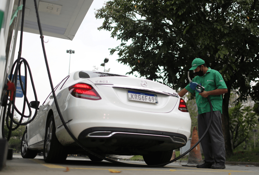 Novo subsídio ao diesel favorece Petrobras, mas divide analistas sobre distribuidoras