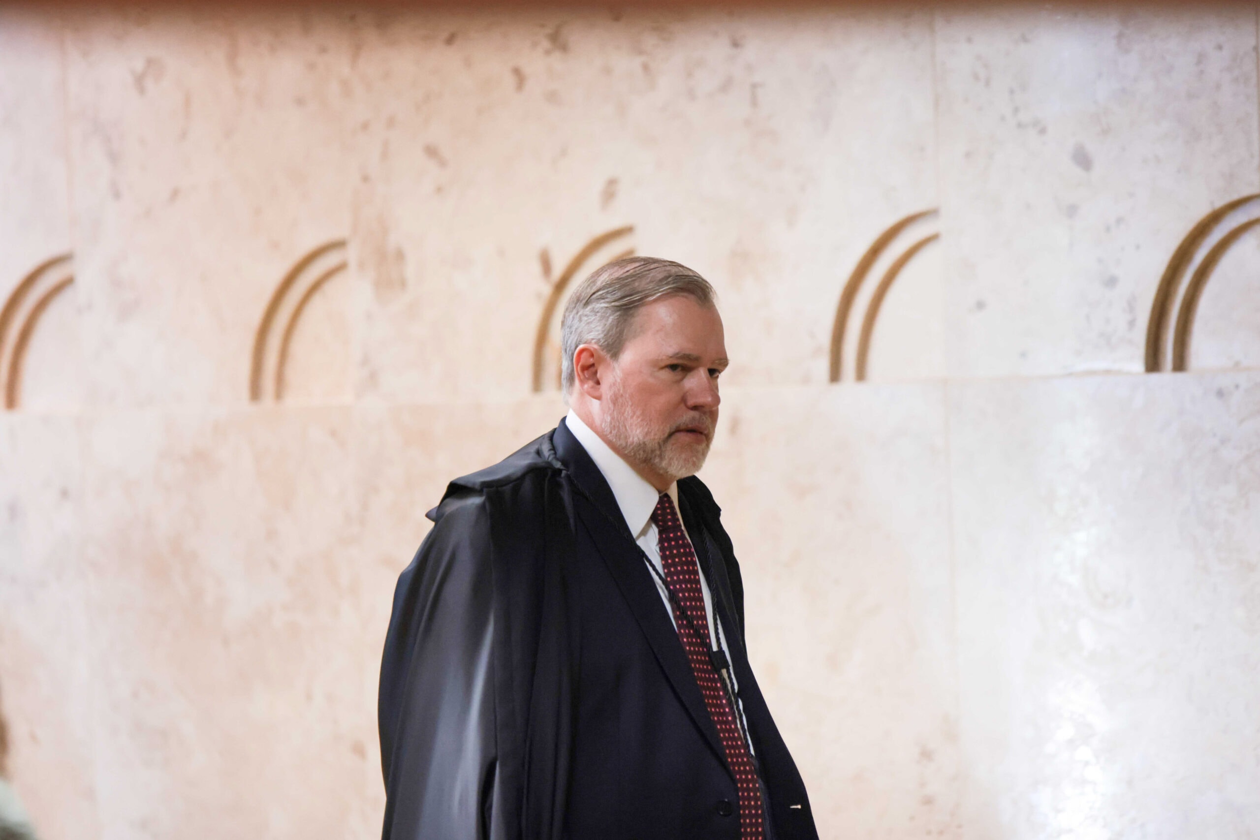 Toffoli diz que relatório da CPI é “aventureiro” e visa “obter votos”