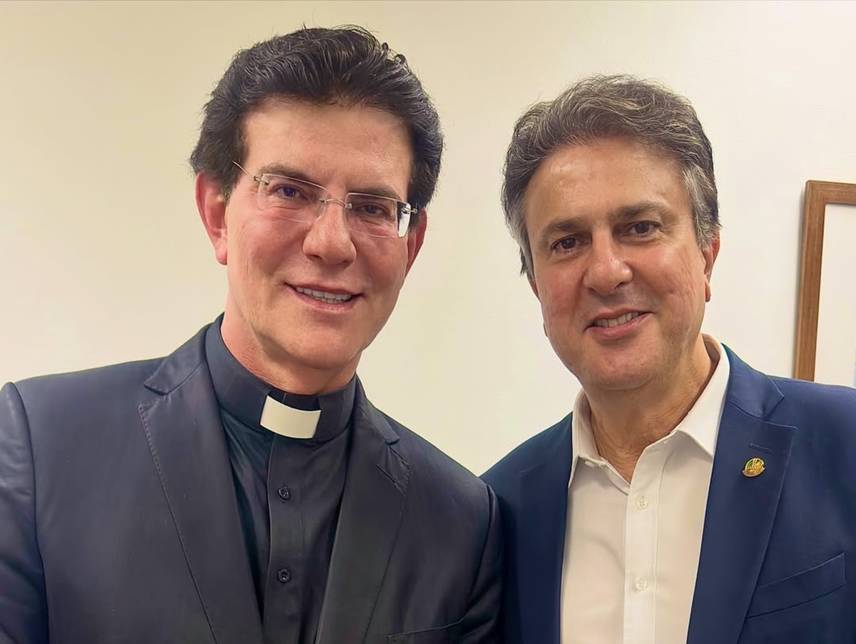 Após receber Flávio, padre celebridade visita ex-ministro de Lula