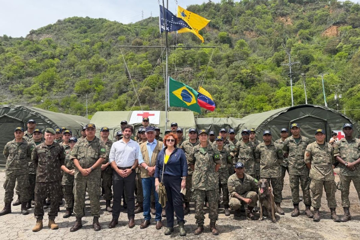 Na Venezuela, Múcio diz que Brasil ajudará na reconstrução do país