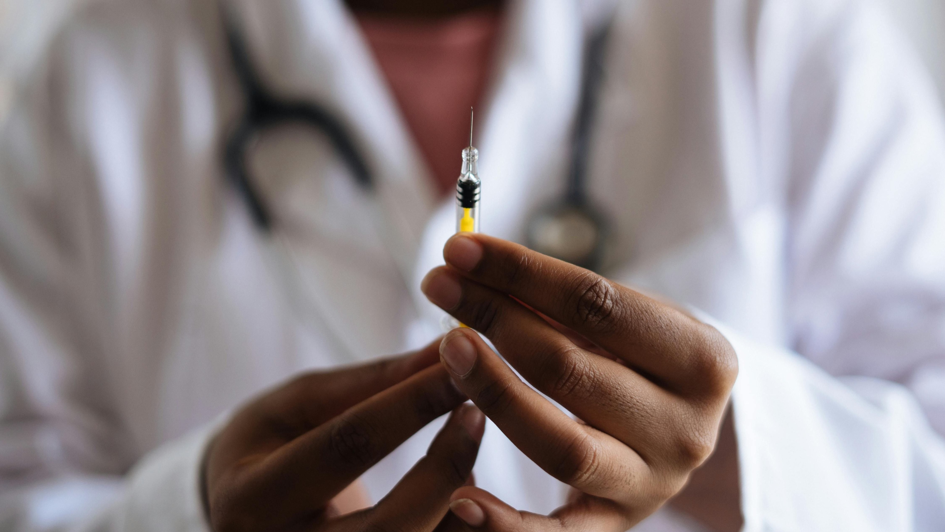 Campanha de vacinação em escolas públicas segue até quinta (30)