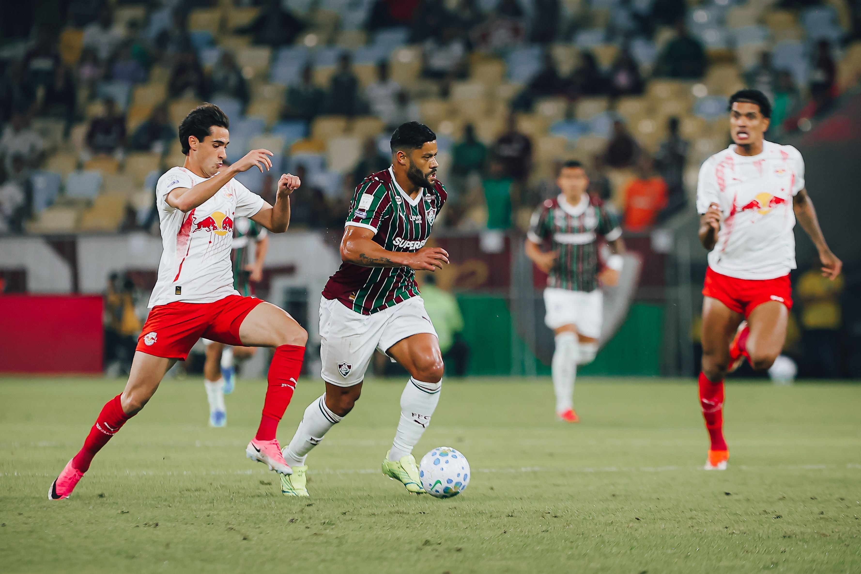 Flamengo vira sobre Olimpia em último amistoso antes de volta ao Brasileiro