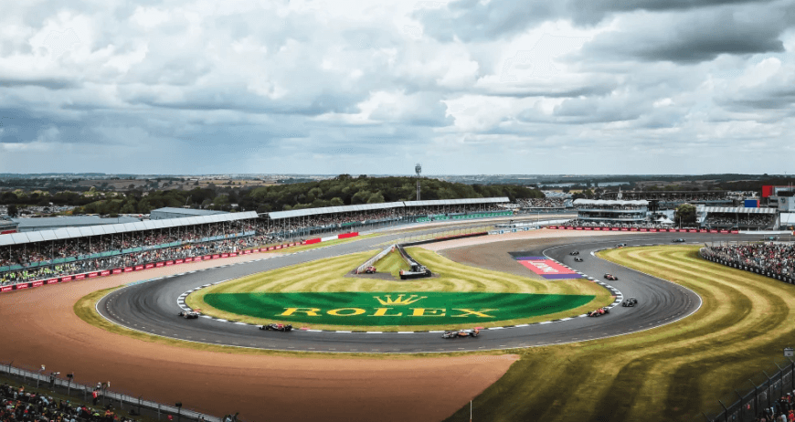 Showcar de Fórmula 1 da Audi vai para trackday no Autódromo Vellocitá