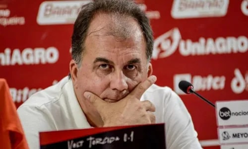 Presidente do Vitória sobe o tom contra o Grêmio: ‘Time caloteiro'